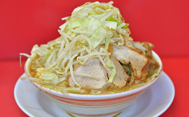 『ラーメン二郎』大好き芸人が教える「関東最強の名店はここだ!」